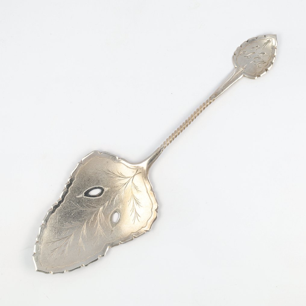 Antonius Alphonsus Kalberg ('s-Hertogenbosch - 1923) - Πιατέλα κέικ - .833 silver - 1923 #1.0