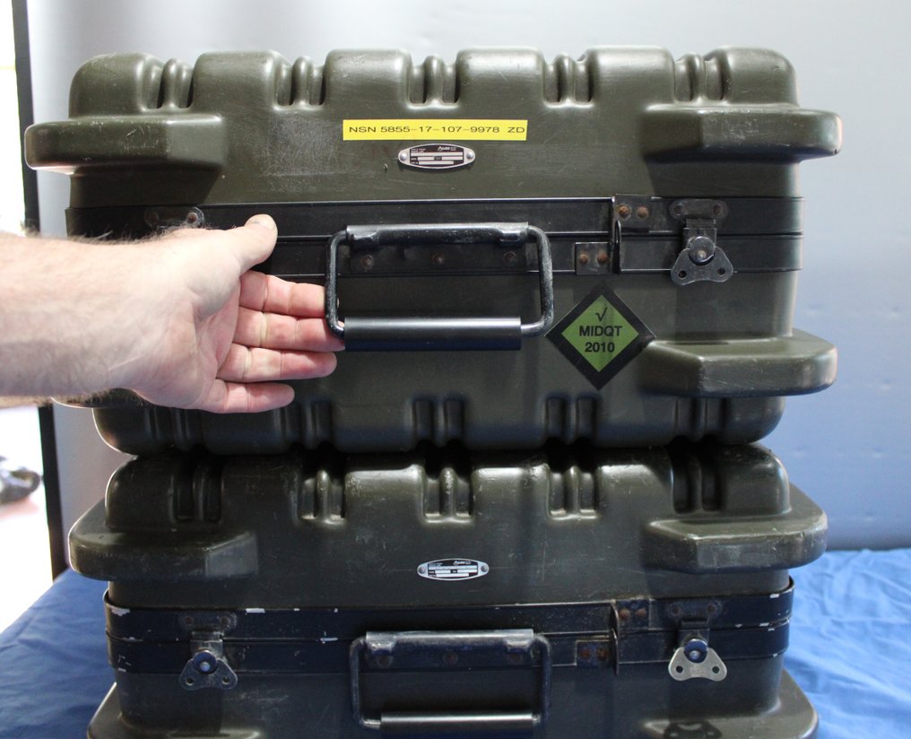 荷兰国防部两个行李箱 - 軍用裝備 #4.3