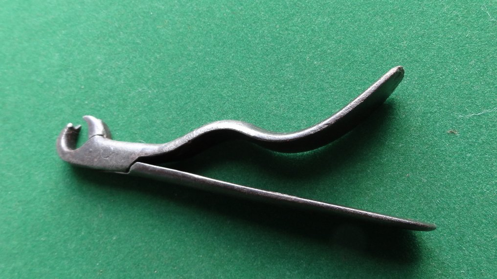 Ιατρικό όργανο - Σφυρήλατος σίδηρος - Παλιό εργαλείο οδοντιάτρου. #1.0