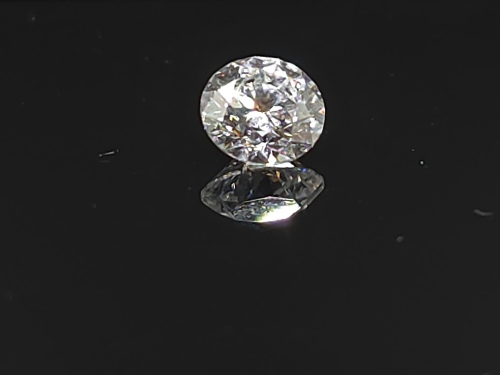 1 pcs 钻石  (天然)  - 0.33 ct - 圆形 - D (无色) - VVS2 极轻微内含二级 - 美国宝石研究院（GIA） #1.0