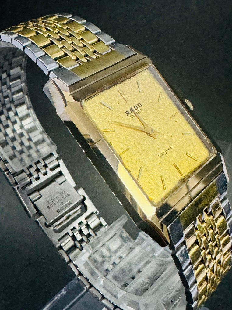Rado - Diastar - Zonder minimumprijs - 121.9557.3 - Unisex - 1990-1999 #3.2