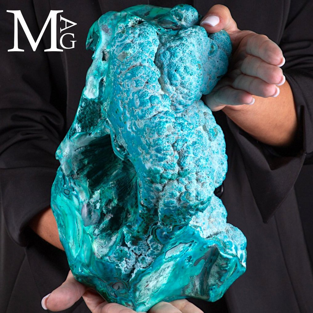 Exclusive botroidal formation - chrysocolla and malachite - Kolwezi region specimen - giant size - Height: 280 mm - Width: 200 mm- 4.6 kg #3.2
