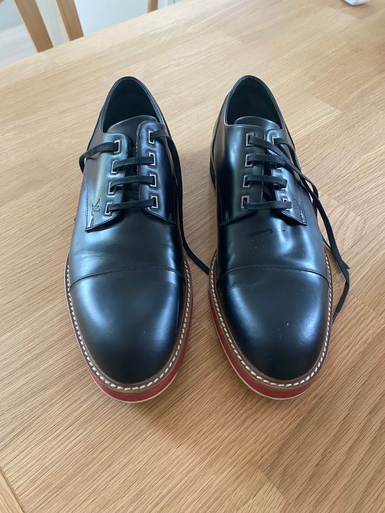 Louis Vuitton - Lace-up shoes - Size: EU 43 #1.0