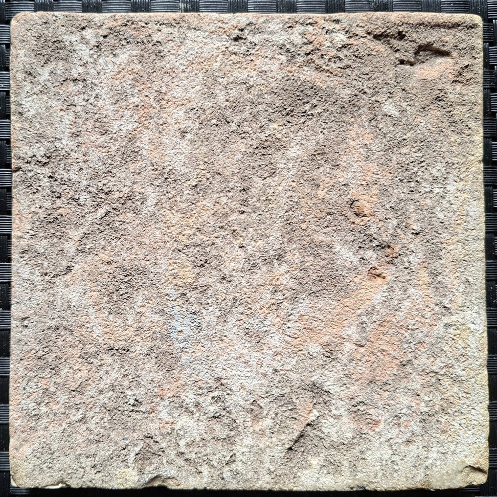 Tile - Antique tile with a tulip. - 1600-1650 #4.3