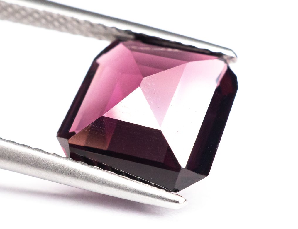 No reserve price Spinel - 3.38 ct - Gem Report Antwerp (GRA) - Deep Pinkish Red #4.3
