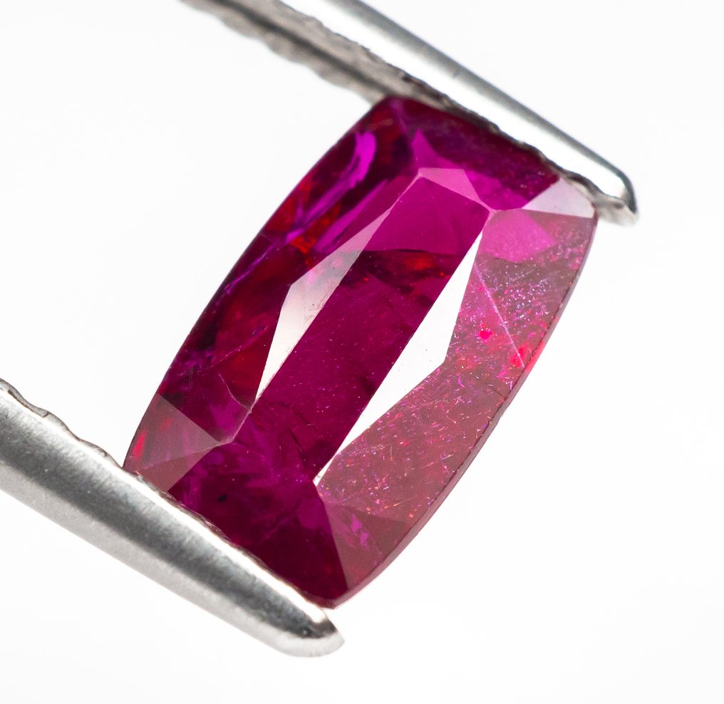 No reserve price Ruby - 1.18 ct - Bellerophon Gemlab - Deep Red #1.0