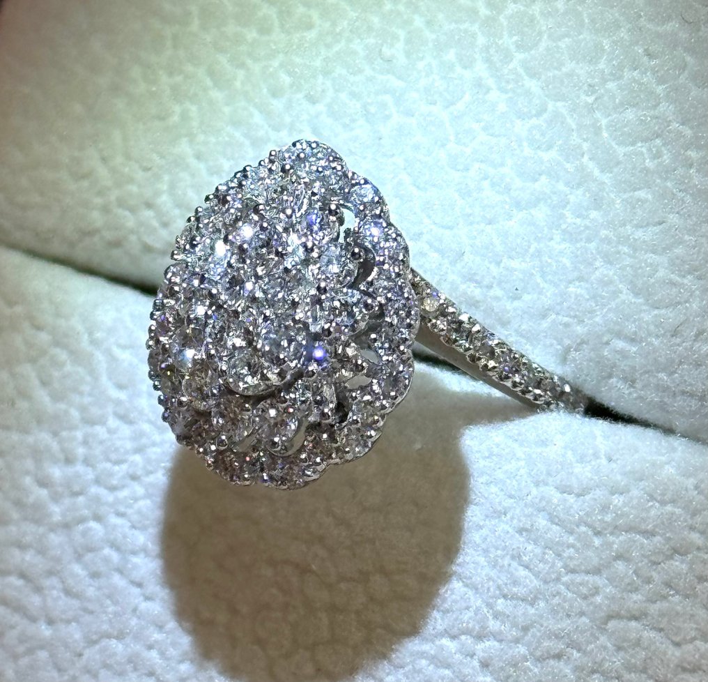 Inel - 18 ct. Aur alb - 1.55ct. tw. Diamant (Natural) #1.0