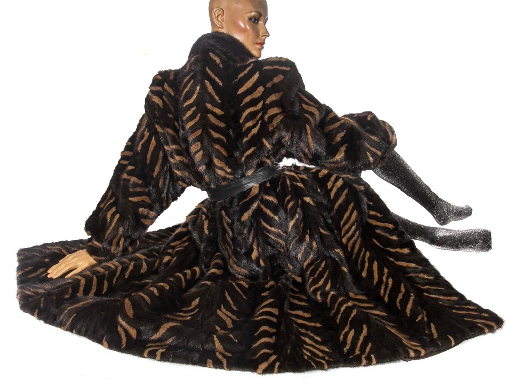 Artisan Furrier - Cappotto di pelliccia #4.3