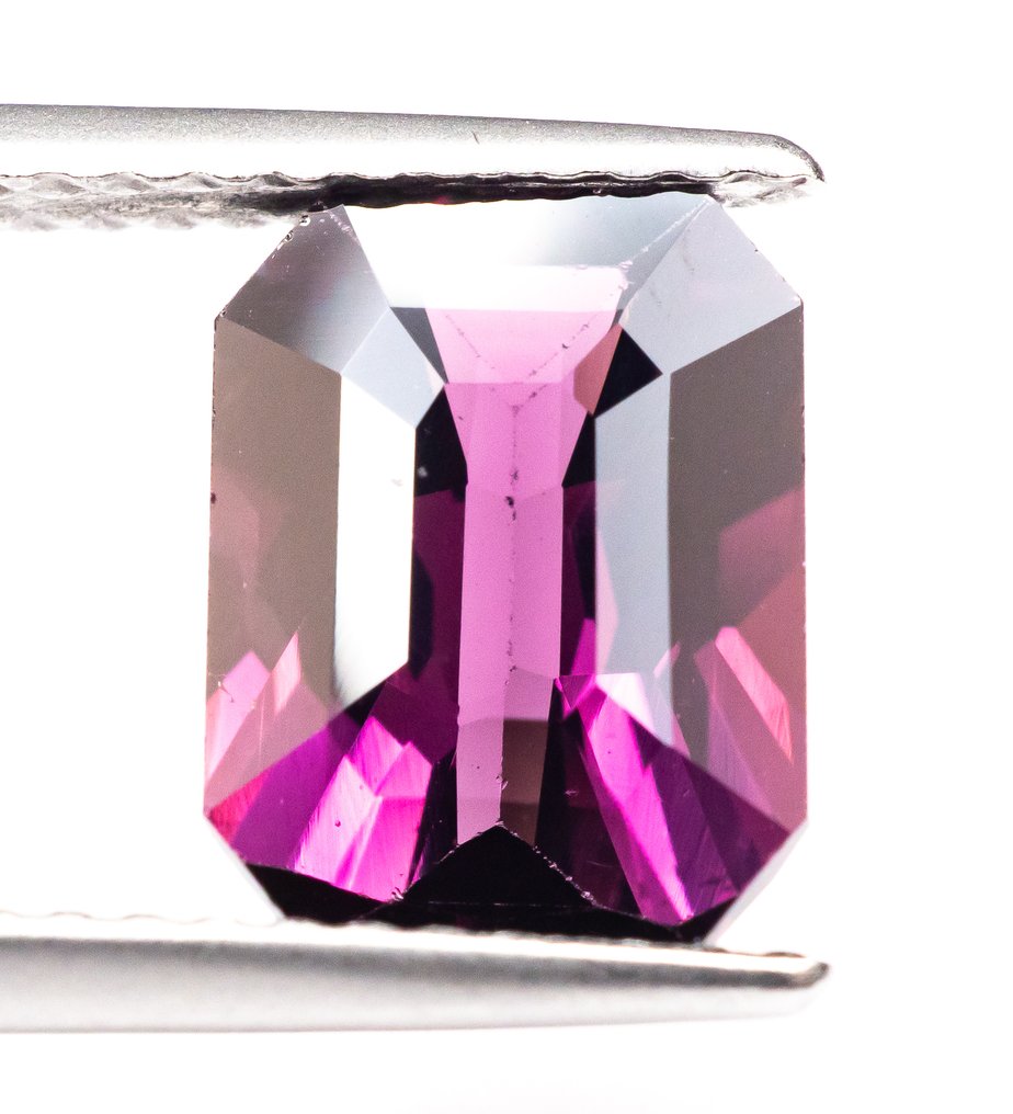 Fără preț de rezervă Spinel  - 2.59 ct - GRA (Laboratorul de analiză a pietrelor prețioase din Anvers) - Violet profund rozaliu #1.0