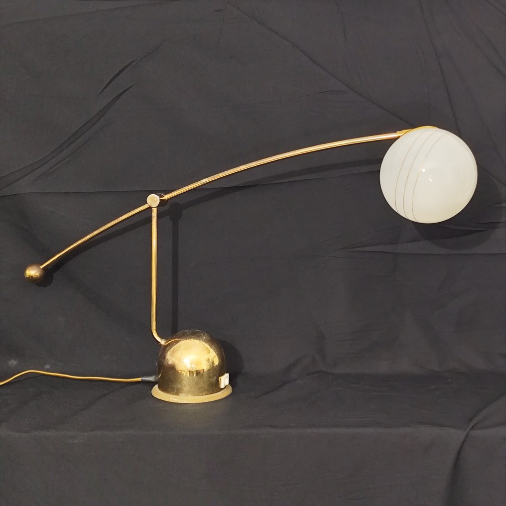 Buet bordlampe - Messing, Glass - Buet artikulert lampe #3.2