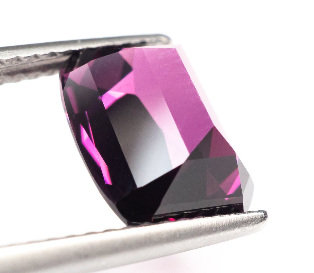 No reserve price Spinel - 3.19 ct - Gem Report Antwerp (GRA) - Intense Pink #3.2