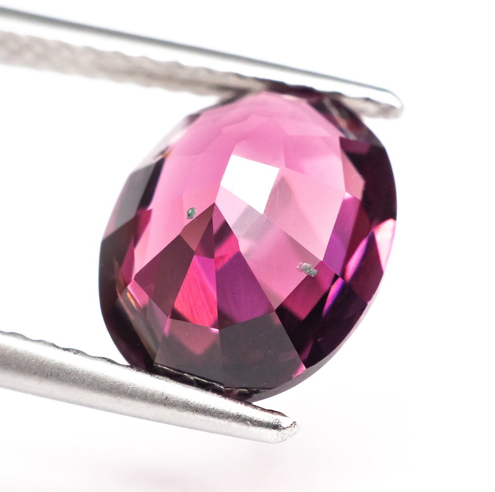 Ingen mindstepris Spinel  - 2.81 ct - Antwerp Laboratory for Gemstone Testing (ALGT) - Klar/Deep Pink #4.3
