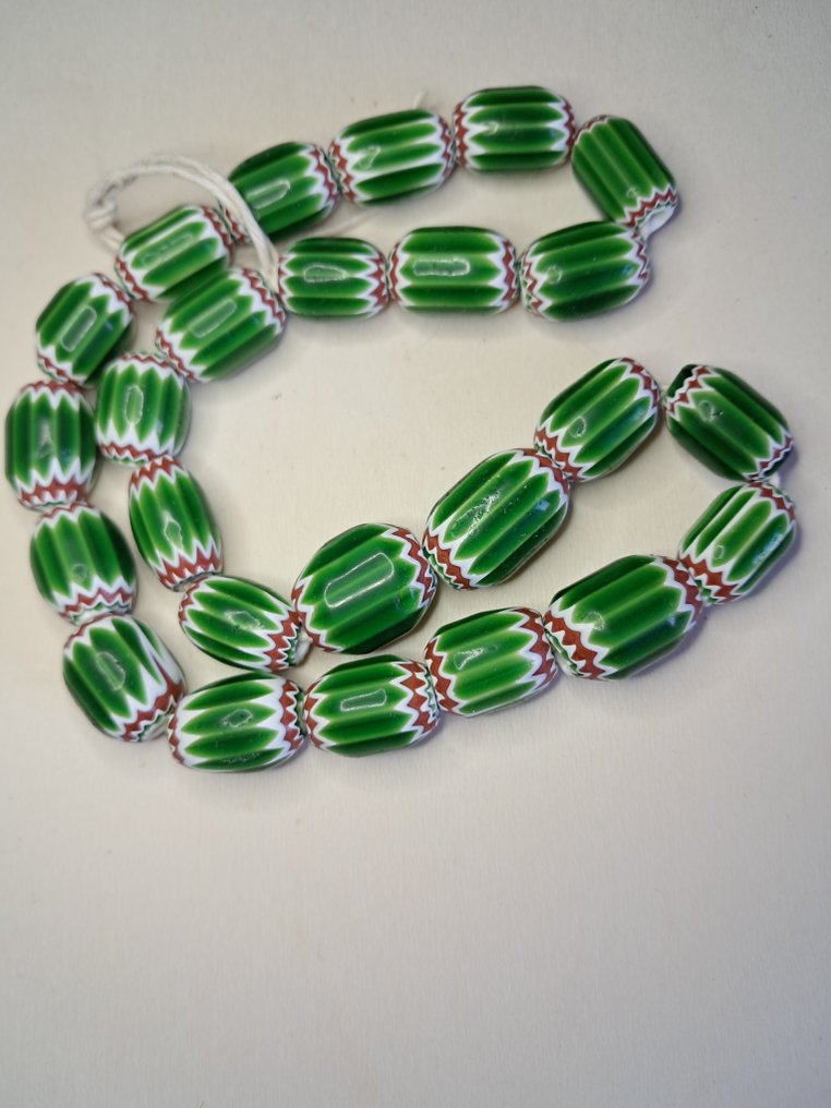 绿玫瑰珍珠V形 - 意大利  (没有保留价) #2.1