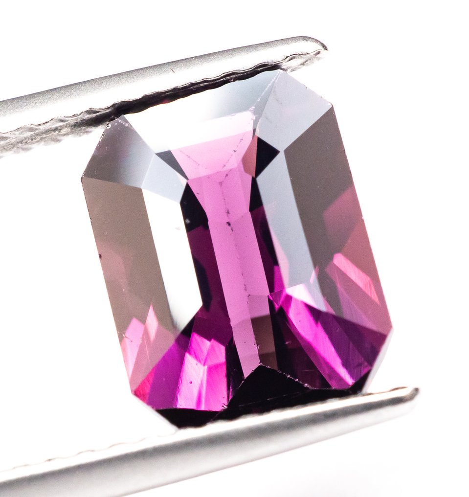 Fără preț de rezervă Spinel  - 2.59 ct - GRA (Laboratorul de analiză a pietrelor prețioase din Anvers) - Violet profund rozaliu #2.1