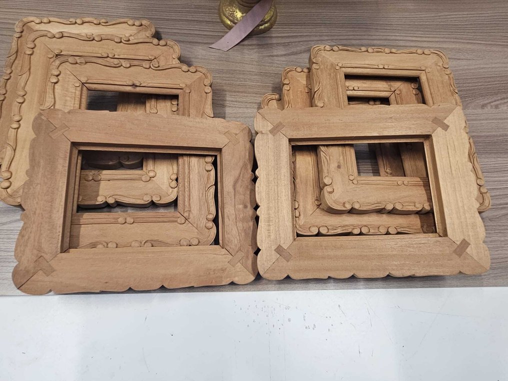 Frame (8)  - Wood #1.0