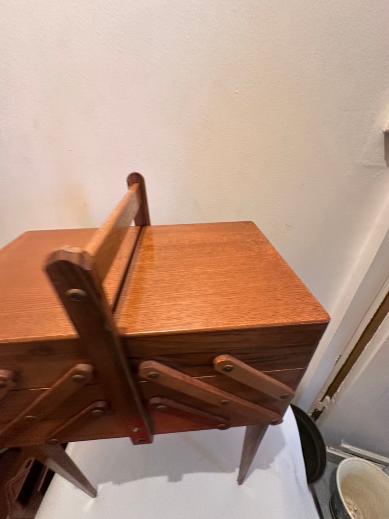 Syskrin - Teaktræ - Travailleuse vintage #4.3