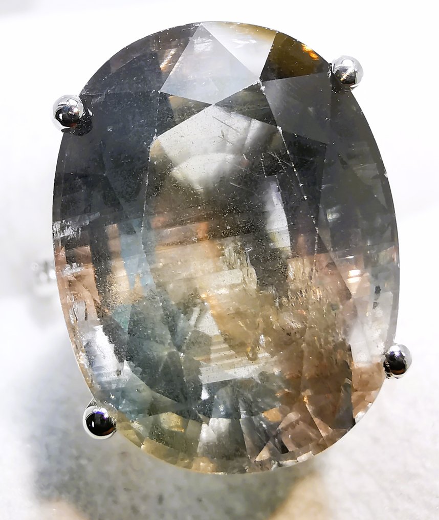 戒指 - 18 克拉 白金, LOTUS 8.25克 -  17.02ct. tw. 藍寶石 - 鉆石 - 无加热 #1.0