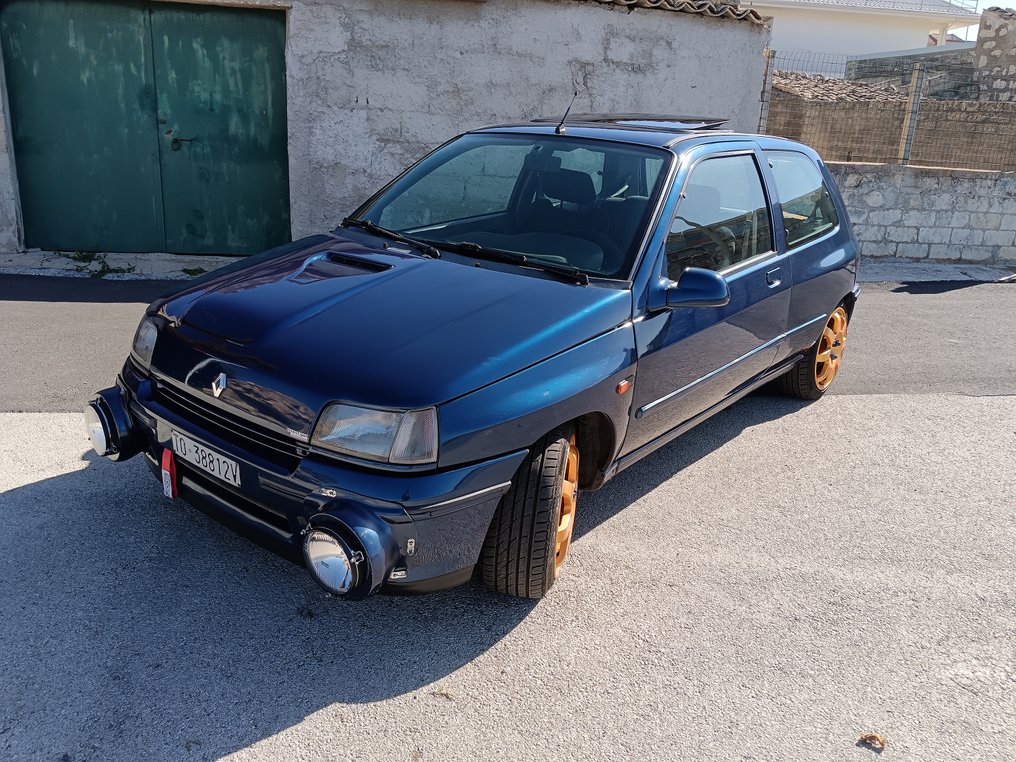 Renault - Clio 1.8 16v - 1993 #1.0