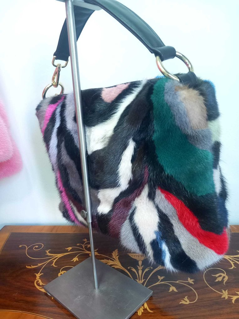 Artisan Furrier - Tasche #2.1