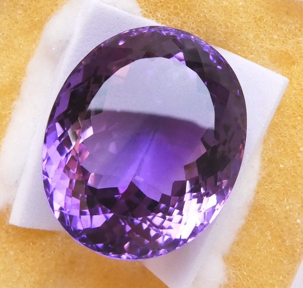 紫水晶  - 64.87 ct - 西班牙宝石学院（IGE） #3.2