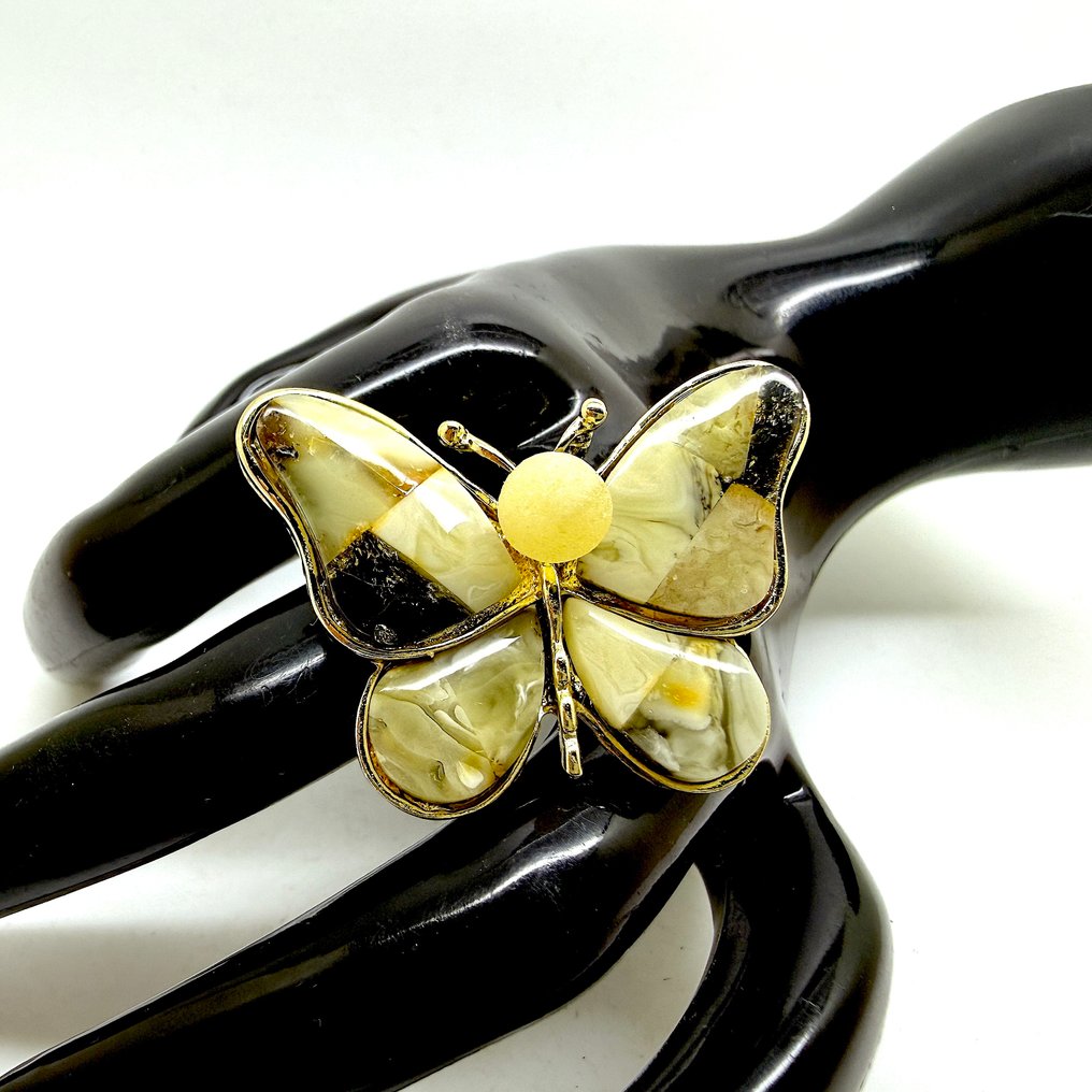 天然波罗的海琥珀蝴蝶胸针/吊坠 - 琥珀 - Succinite / fossilized pine tree resin  (没有保留价) #4.3