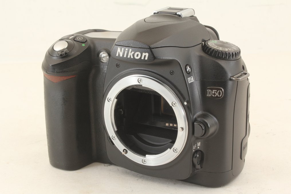 Nikon D50|Nikon DX AF-S Nikkor 18-55mm F/3.5-5.6G ED Ψηφιακή φωτογραφική μηχανή #1.0