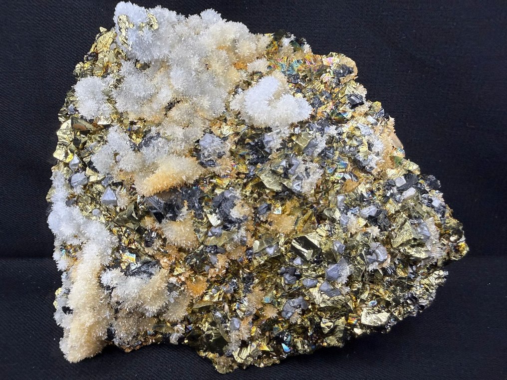 Amazing sprays of Quartz on intergrown Chalcopyrite, Sphalerite and Galena matrix Specimen - Height: 13 cm - Width: 11 cm- 1041 g #1.0