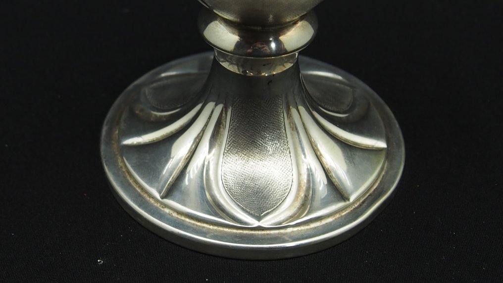 Vase - .800 silver #4.3