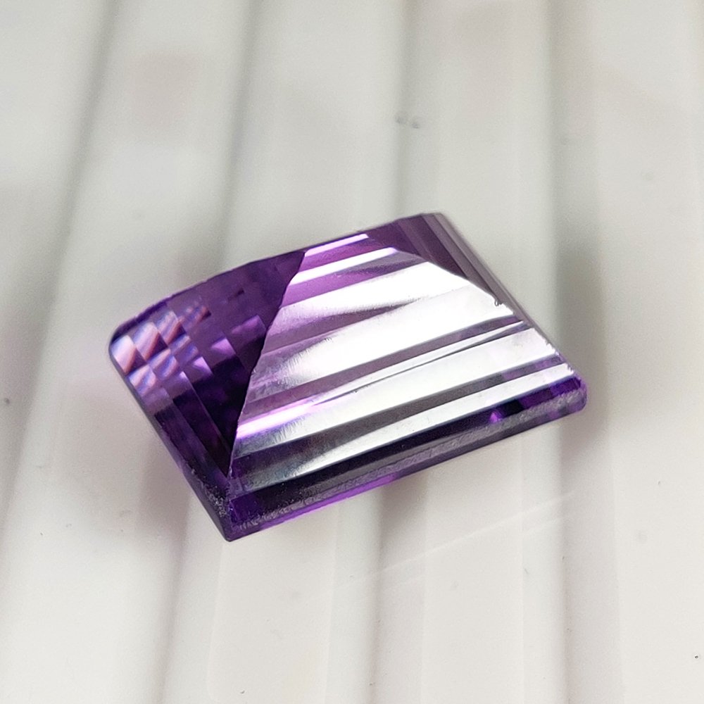 1 pcs  Lilla Ametyst  - 24.06 ct - Internasjonal forening for fargede edelstener (ICA GemLab) - Spesiell klipp! #1.0