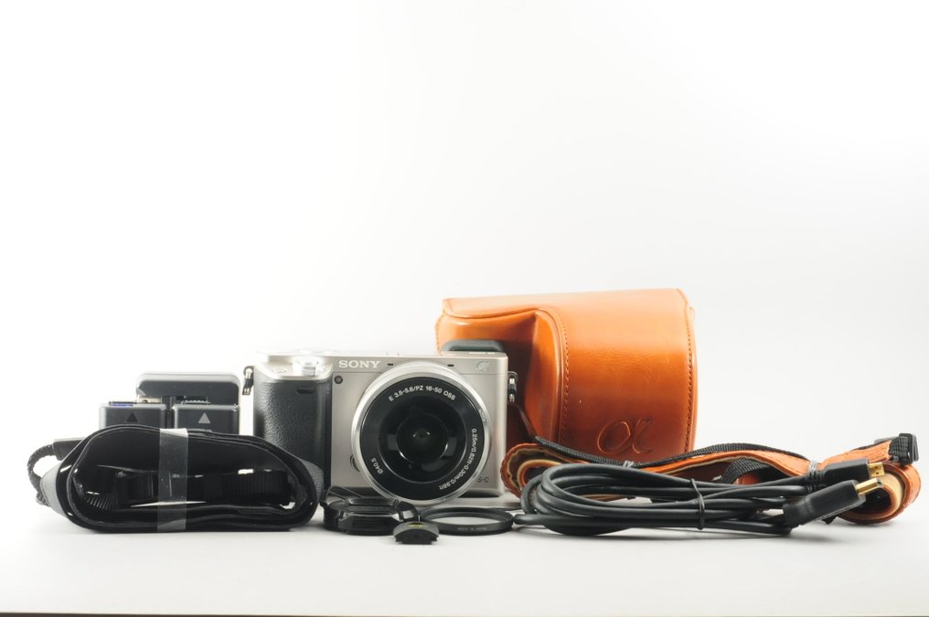 Sony α6000 + Silver 16-50mm Lens ILCE-6000 ''Japanese Version'' #4098 Digital reflex camera (DSLR) #1.0