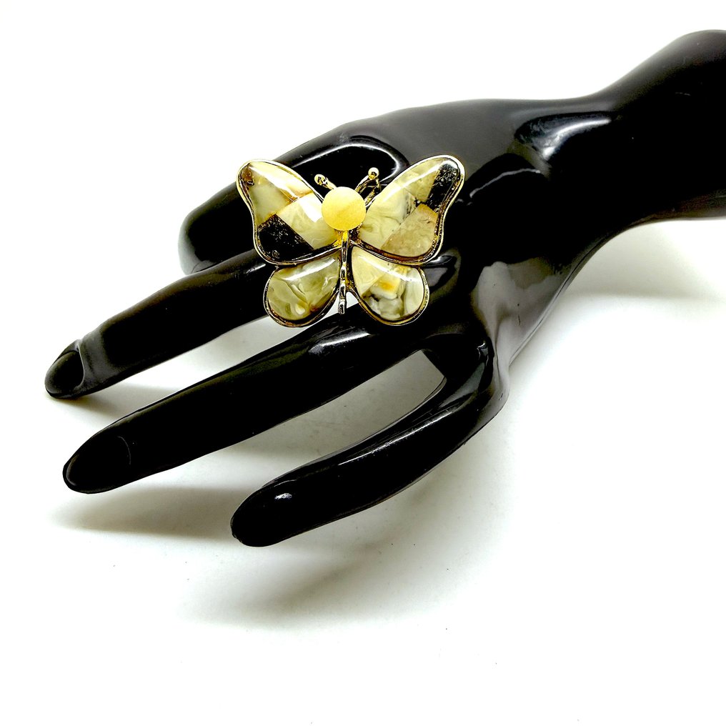 天然波罗的海琥珀蝴蝶胸针/吊坠 - 琥珀 - Succinite / fossilized pine tree resin  (没有保留价) #1.0