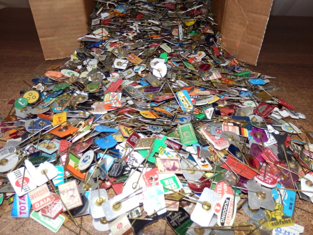 Pin badge Vintage Verzameling van ruim 5.000 Reclamespeldjes 1960-1970 (4 kilo) - Netherlands - 20th - late #3.2