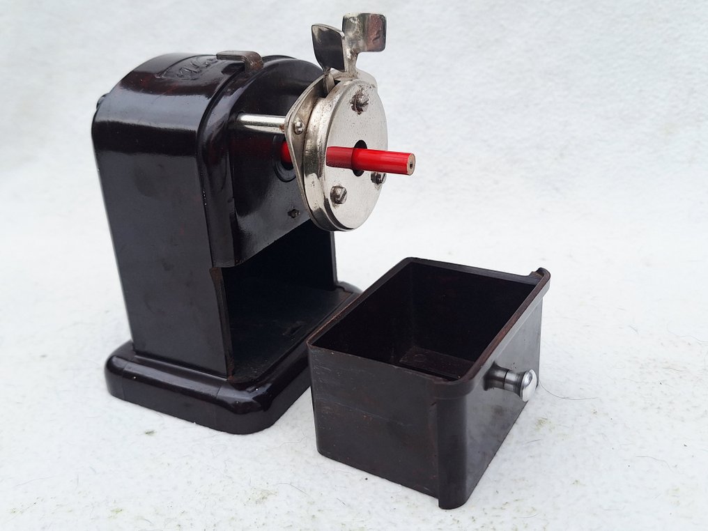 Hema - Ξύστρα Αρ Ντεκό #1.0