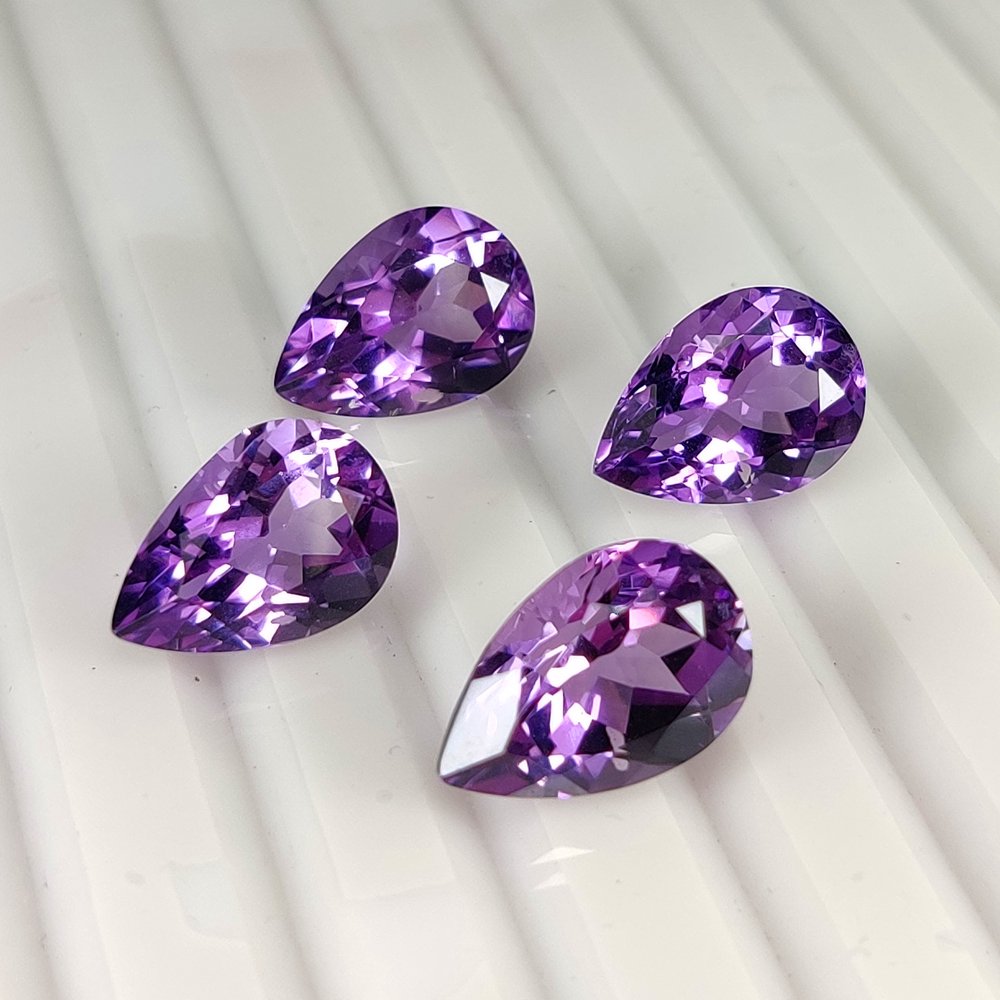 χωρίς τιμή ασφαλείας - 4 pcs Μωβ Αμέθυστος - 21.34 ct - Διεθνής Ένωση Έγχρωμων Πολύτιμων Λίθων (ICA GemLab) - Ταιριαστό σετ! #3.2