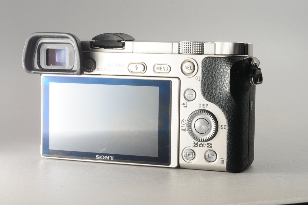 Sony α6000 + Silver 16-50mm Lens ILCE-6000 ''Japanese Version'' #4098 Digital reflex camera (DSLR) #2.1