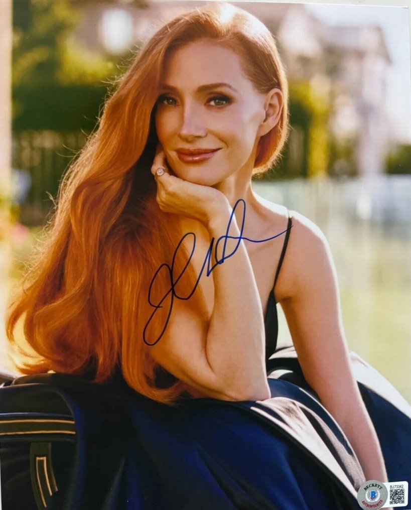 IT Pennywise - Jessica Chastain -With coa BAS - Beckett #3.2