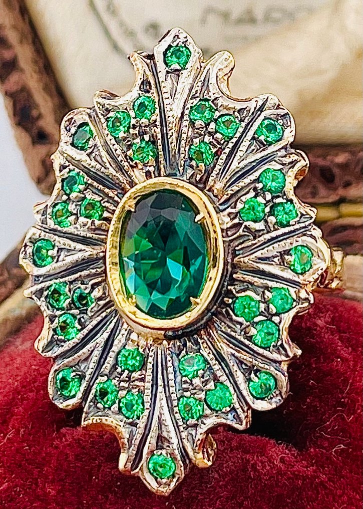 Sem preço de reserva - Anel - 9 kt. Ouro amarelo, Prata Esmeralda - Esmeralda #2.1