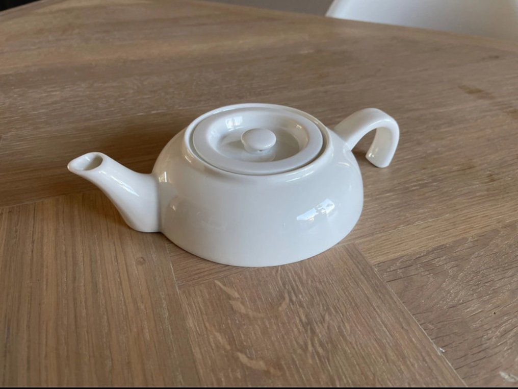 Droog Design - Richard Hutten - Teapot - Porcelain - Tea For One Teapot #1.0
