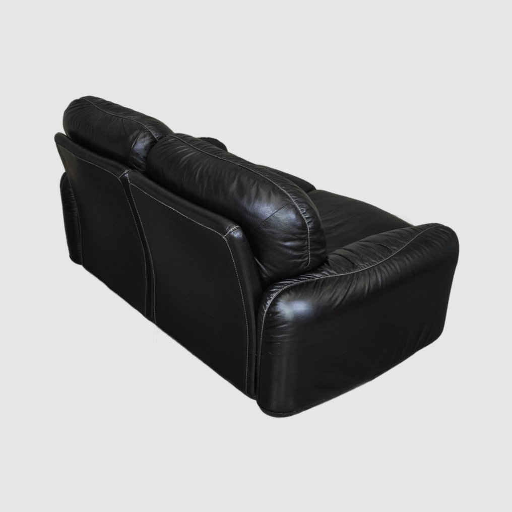 Busnelli - Arrigo Arrigoni - Seating group (3) - Leather - 'Piumotto' high back #4.3