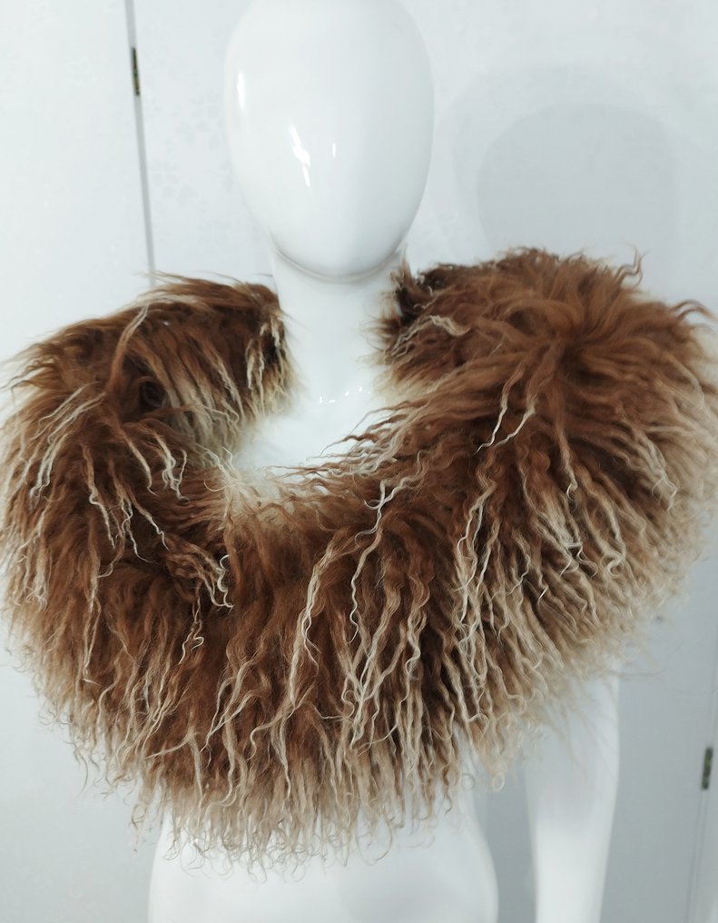 Artisan Furrier - Mongolia - Sciarpa #3.2
