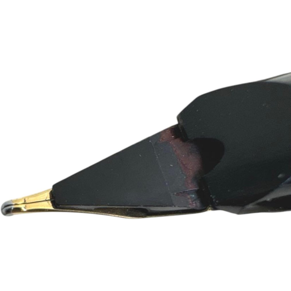 Montblanc - Vintage MONTBLANC Fountain Pen - Classic Black Resin, Gold Trim, and 14K Nib - Füllfederhalter #2.1