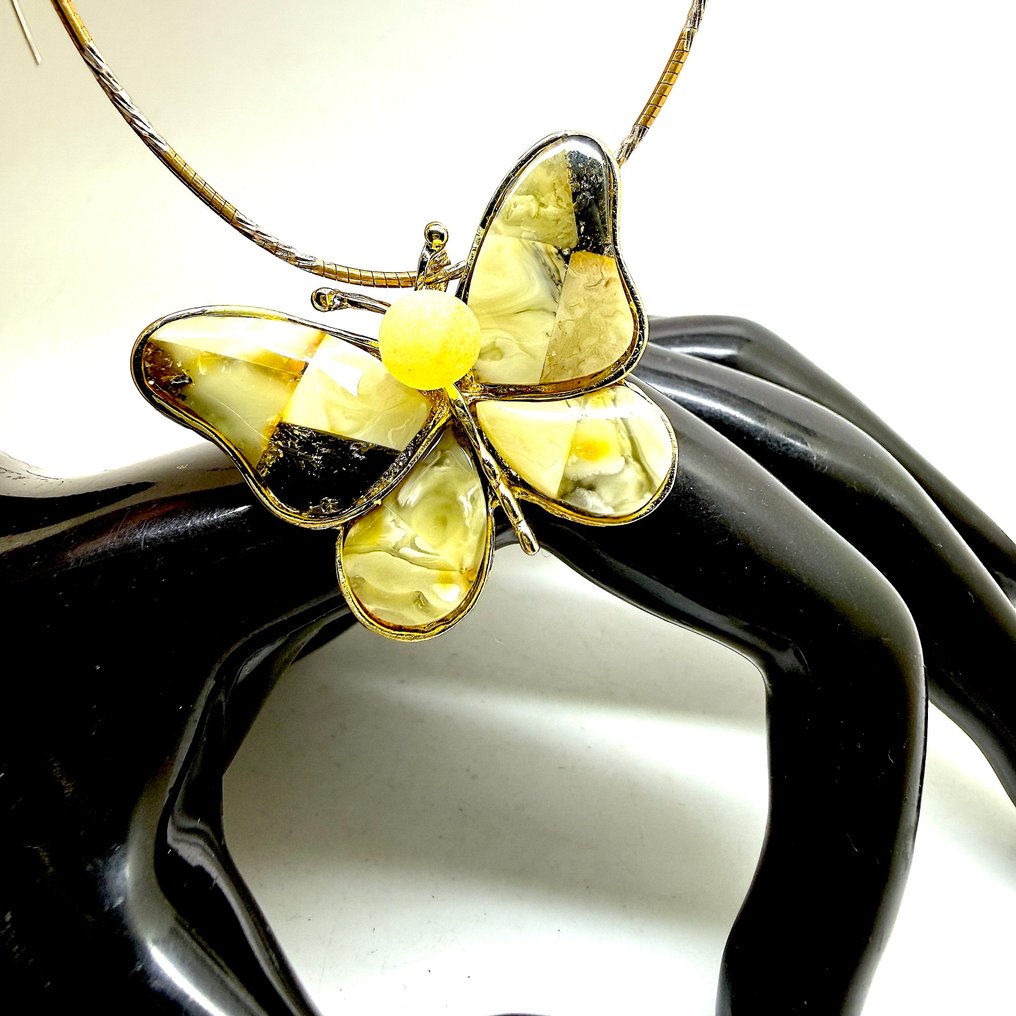天然波罗的海琥珀蝴蝶胸针/吊坠 - 琥珀 - Succinite / fossilized pine tree resin  (没有保留价) #2.1