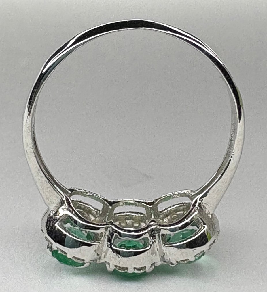 No reserve price - Ring - 18 kt. White gold Emerald - Diamond - WITHOUT RESERVE #4.3