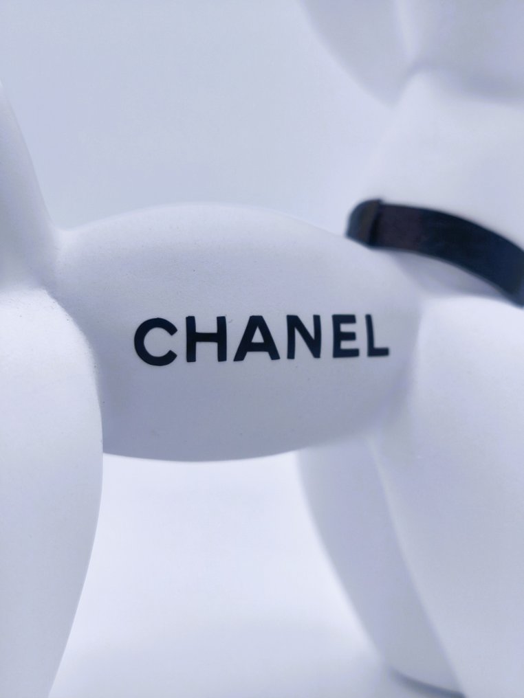 AMA • Pope (1985) - Coco Snow - Chanel #4.3