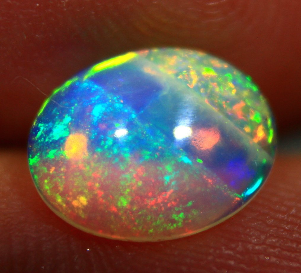 Cts. 1.20 Natural Ethiopian Opal Cabochon - Height: 10 mm - Width: 8 mm- 0.24 g #3.2