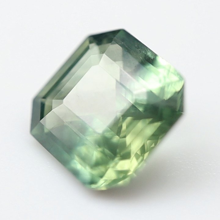 1 pcs  Grøn, Blå Safir  - 1.10 ct - Antwerp Laboratory for Gemstone Testing (ALGT) #4.3