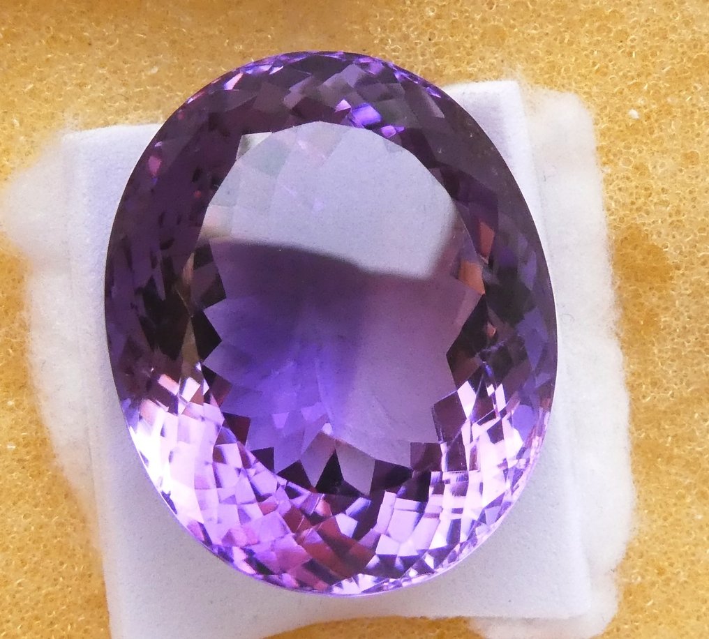 紫水晶  - 64.87 ct - 西班牙宝石学院（IGE） #1.0