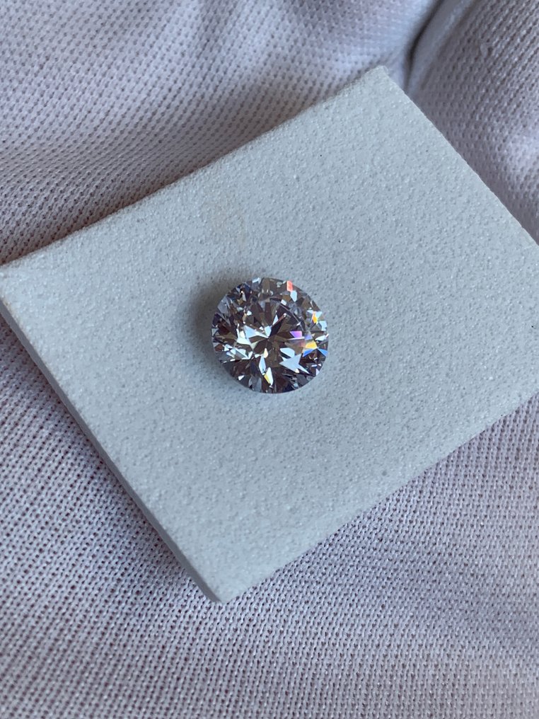 1 pcs 钻石 (天然) - 2.01 ct - 圆形 - D (无色) - VVS1 极轻微内含一级 - 美国宝石研究院(GIA) #3.2