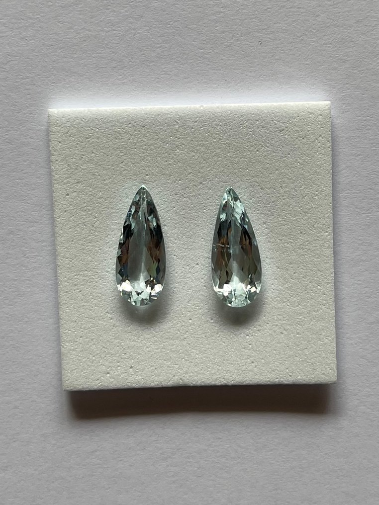 2 pcs Bleu Aigue-marine - 4.19 ct - Instituto Gemólogico Español (IGE) #1.0