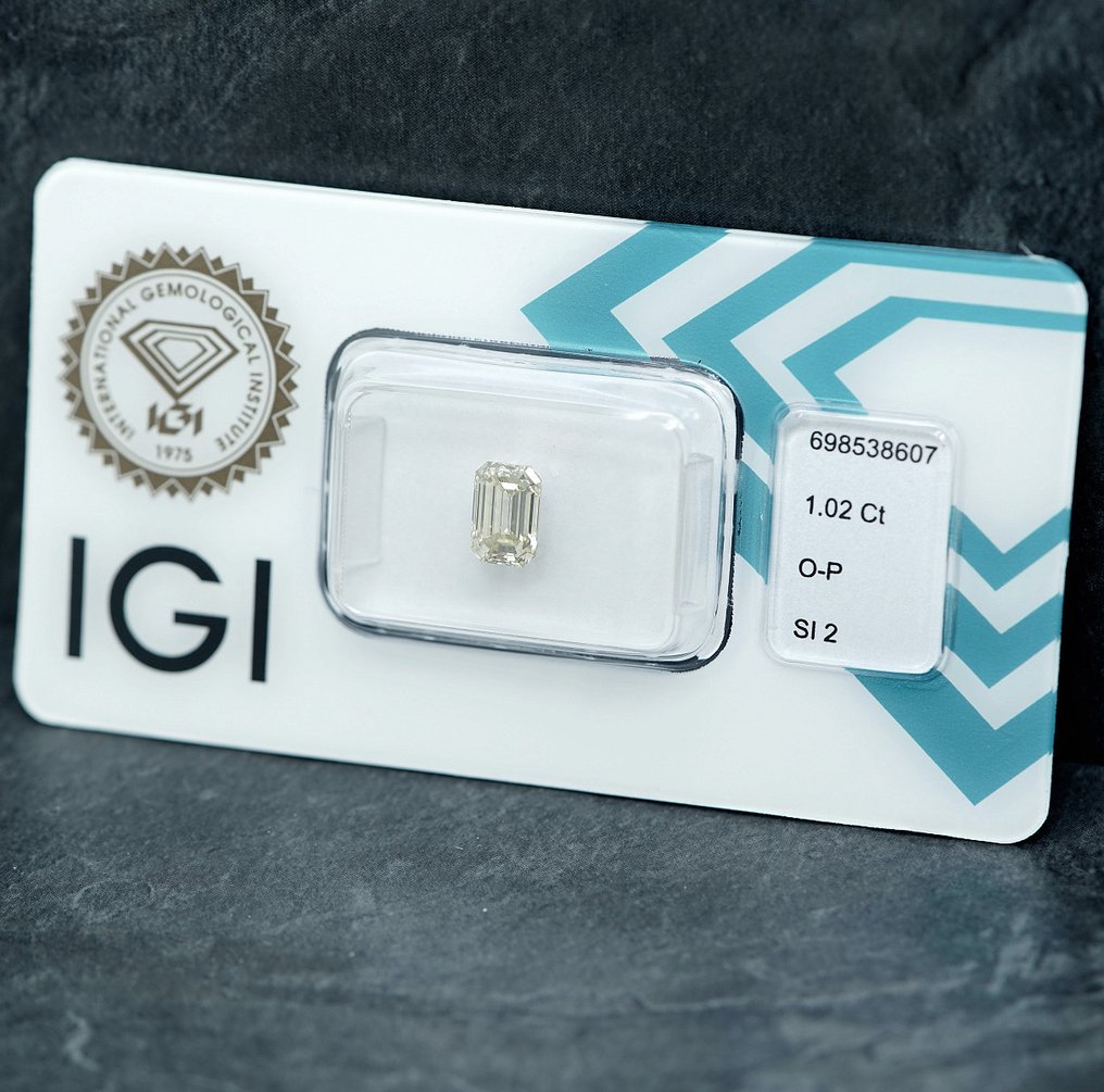 1 pcs 钻石  (天然色彩的)  - 1.02 ct - 祖母绿 - Very light 稍帶灰色的 黄色 - SI2 微内含二级 - 国际宝石研究院（IGI） #4.3